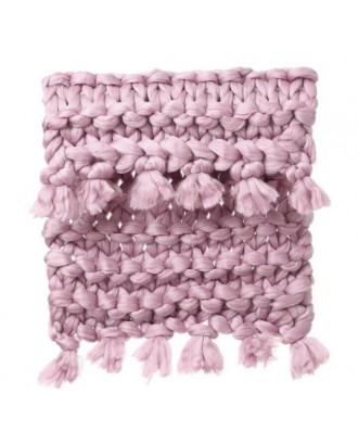 Promotional Latest Soft Breathable Pink Chunky Knit Blanket Comfortable Bed Sofa Floor Hand Woven Tassel Wool Blanket