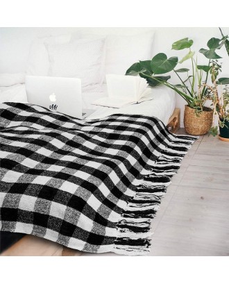 Wholesale Plaid Printed Microfiber Chenille Tassel Blanket Custom Flannel Warm Knit Christmas Gift Blanket