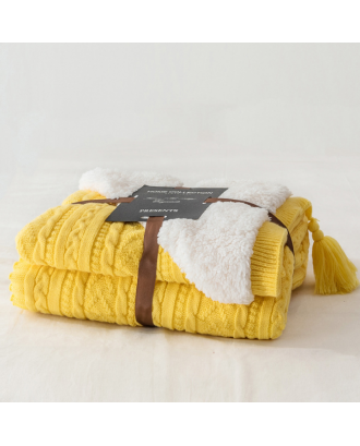 Bed Sofa Couch Living Room Bedroom Throw Blankets Soft Throw Sherpa Fleece Blanket with Tassels for Winter